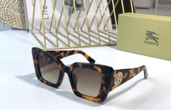 GG Square Shade Glasses