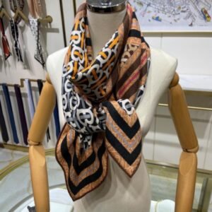 Burberry Fashion Scarf