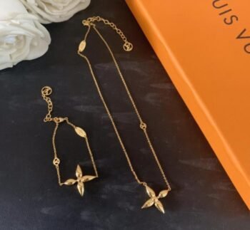 LV Idylle Blossom Pendant Necklace & Bracelet Set