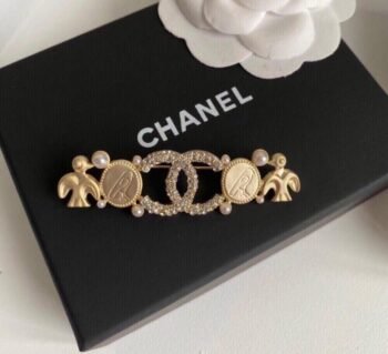 Chanel CC Brooch