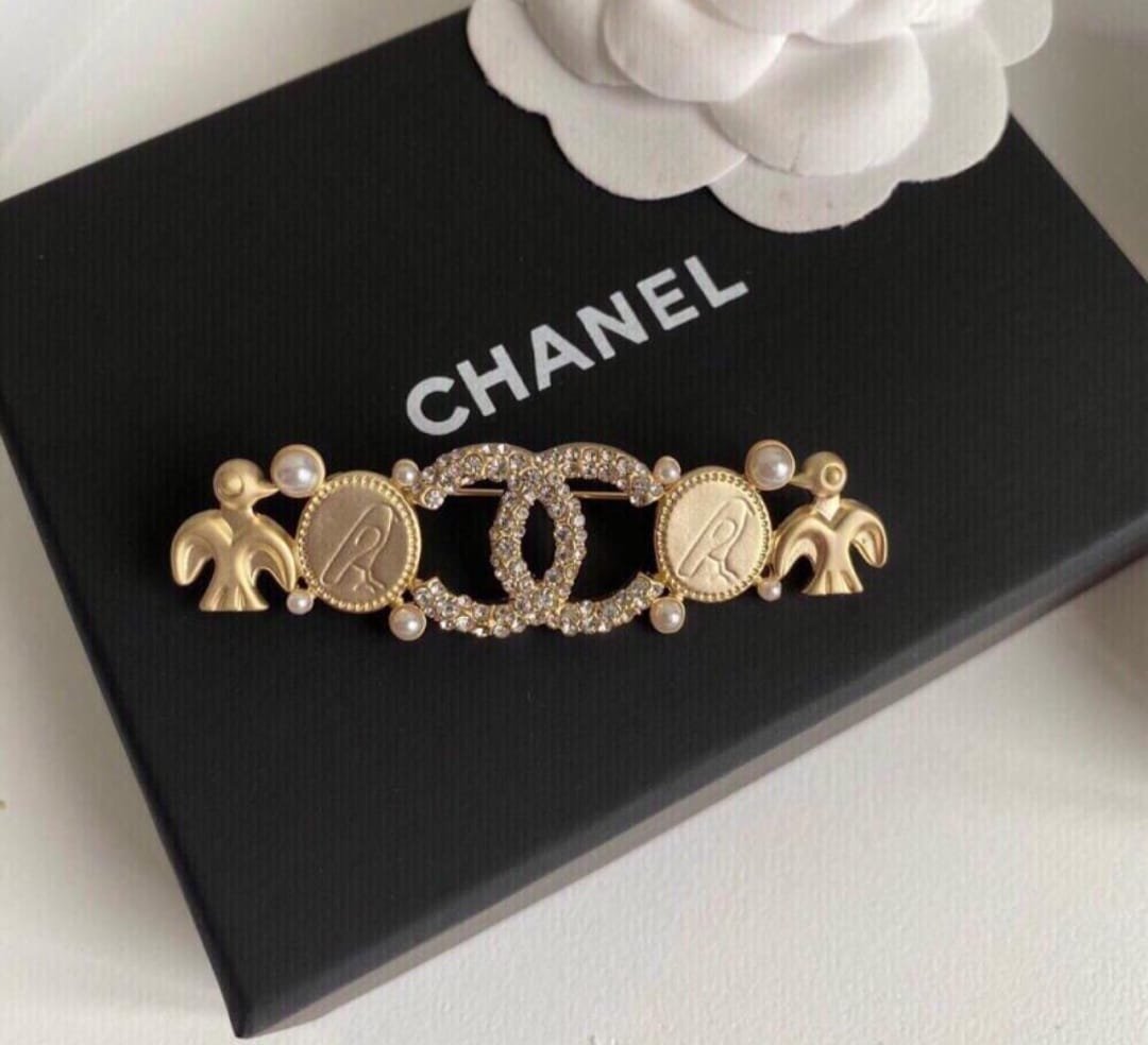 Chanel CC Brooch