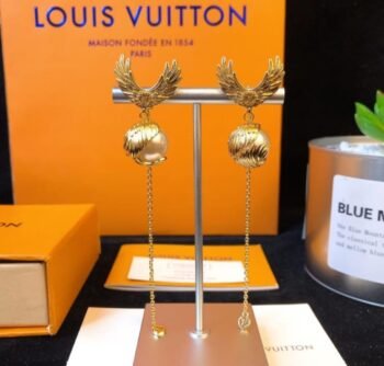 LV Windsor Drop Earrings