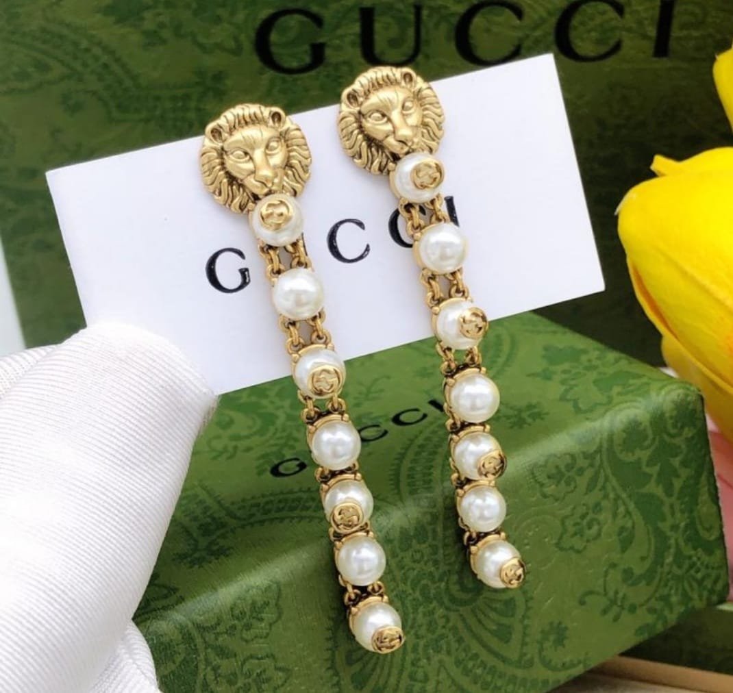 Gucci Feline Head Pearl Drop Earrings