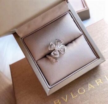 Bvlgari Flower Shape Ring