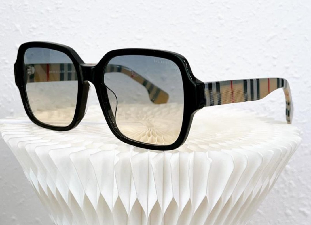 Burberry Sunglasses