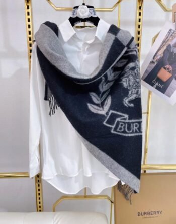Burberry Women's Scarf