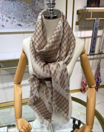 Burberry Women's Scarf