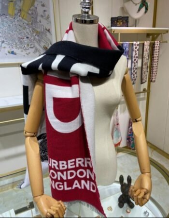Burberry Unisex Cashmere Scarf