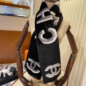 Chenel CC Logo Faux-fur Scarf