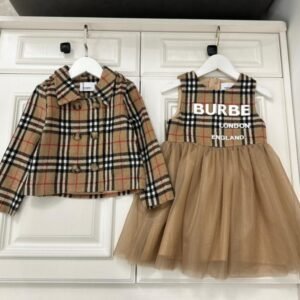 Burberry Two-Piece Kids' Set in Beige