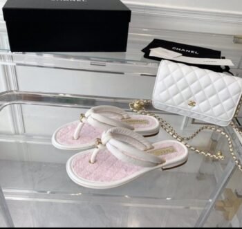 Chanel Slides