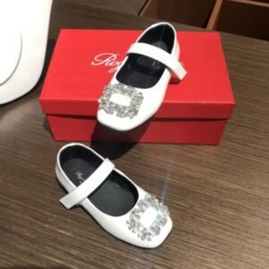 Roger V Authenticated kids' Flat